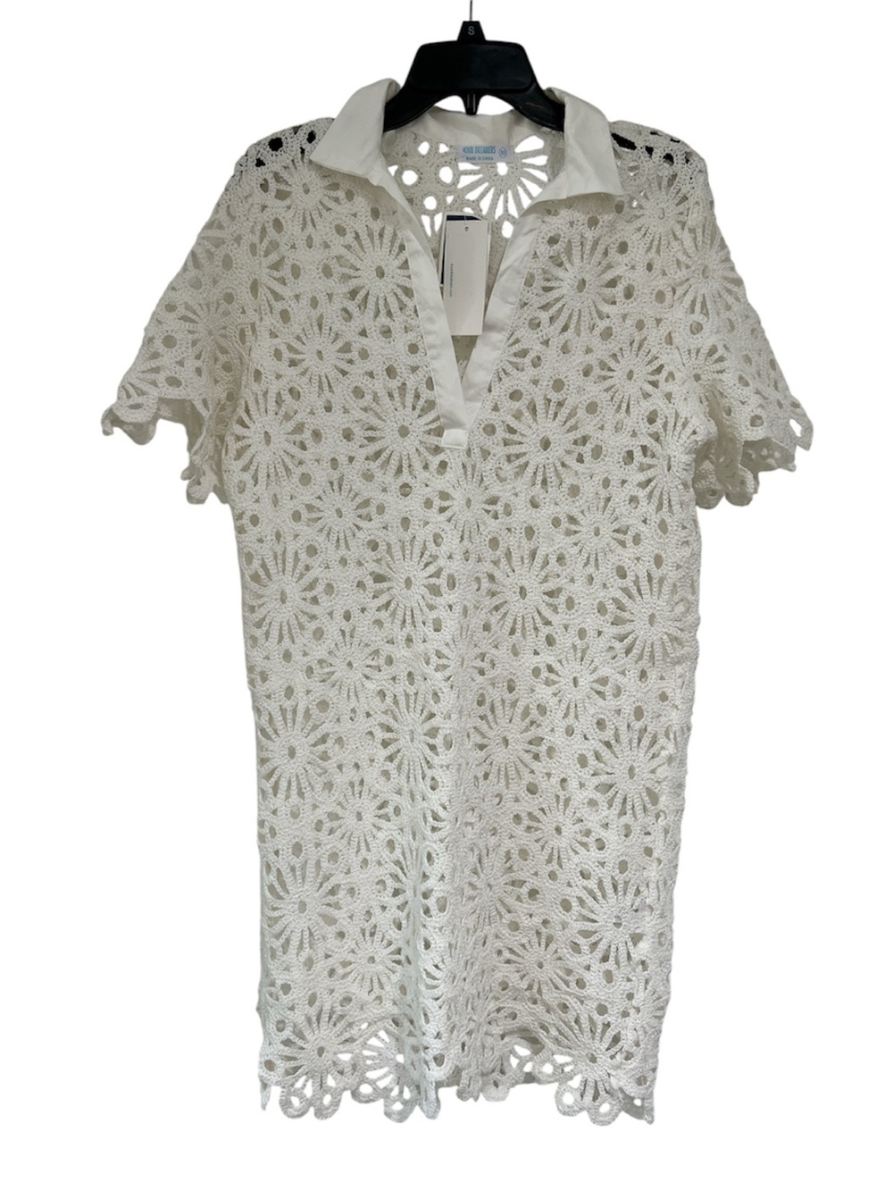 4OUR DREAMERS White Crochet Top with Floral Motifs